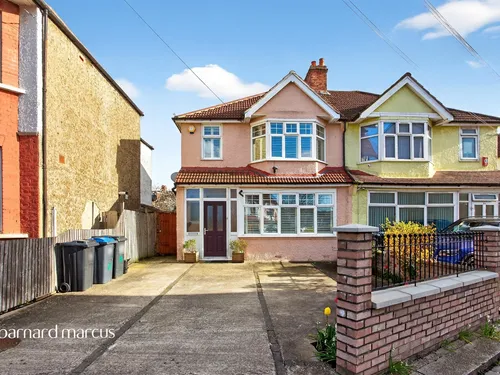 Broughton Road, Thornton Heathphoto