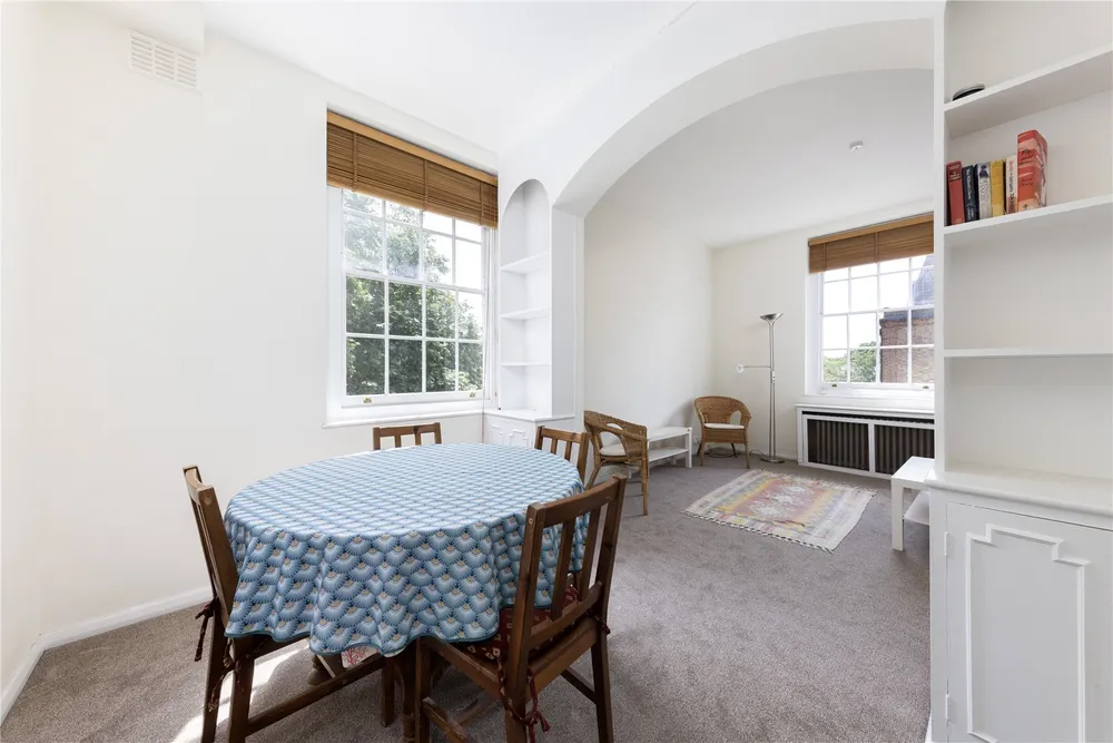 Nevern Square, Earl's Court, SW5
