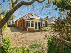 Sandy Lane, Southrepps, Norwich photo
