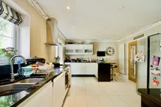 Mandeville Close, Broxbourne