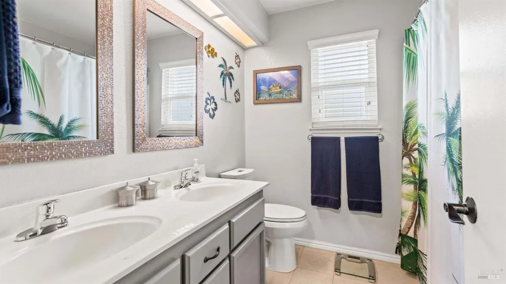 606 Sunnyvale Pl, Vacaville, CA 95687