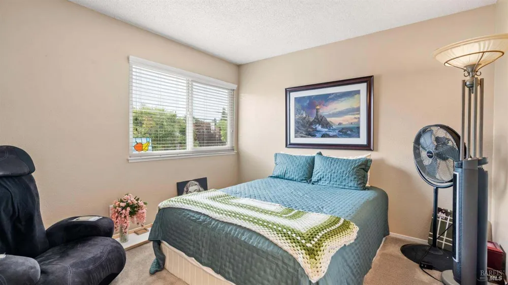 606 Sunnyvale Pl, Vacaville, CA 95687