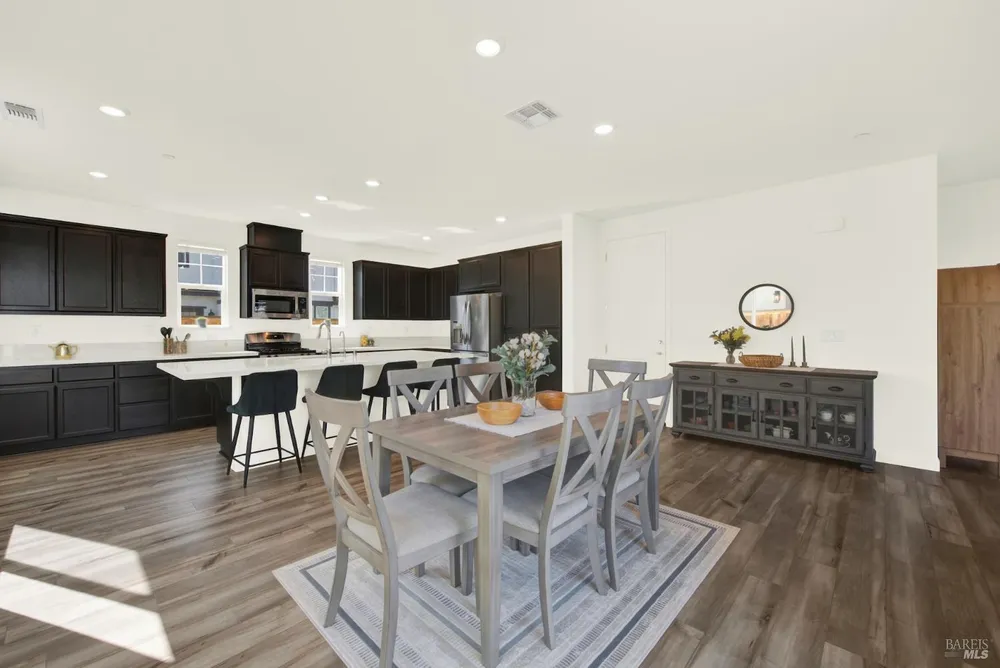 2432 Artisan Way, Fairfield, CA 94533
