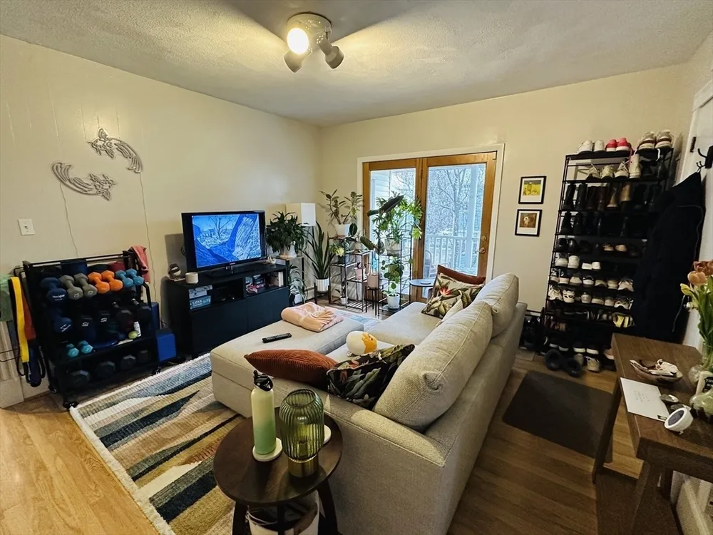 43 Lincoln St, Cambridge, MA 02141