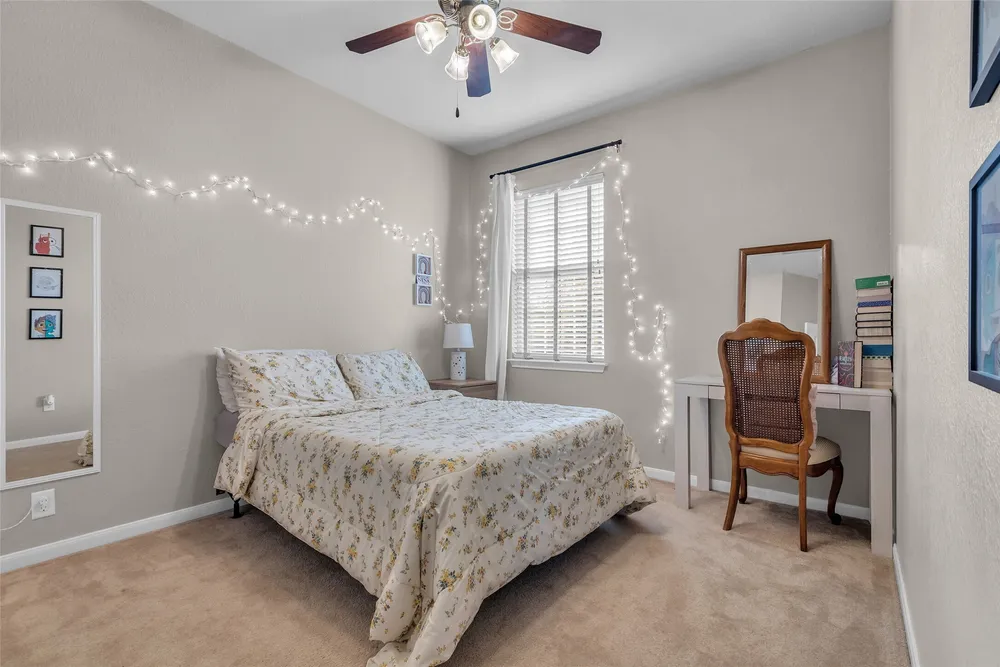 155 Magnolia Grove Ln, Conroe, TX 77384-3407