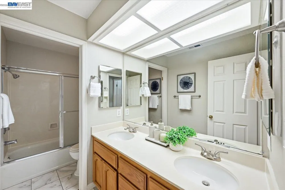 604 Sycamore Ct, Livermore, CA 94551