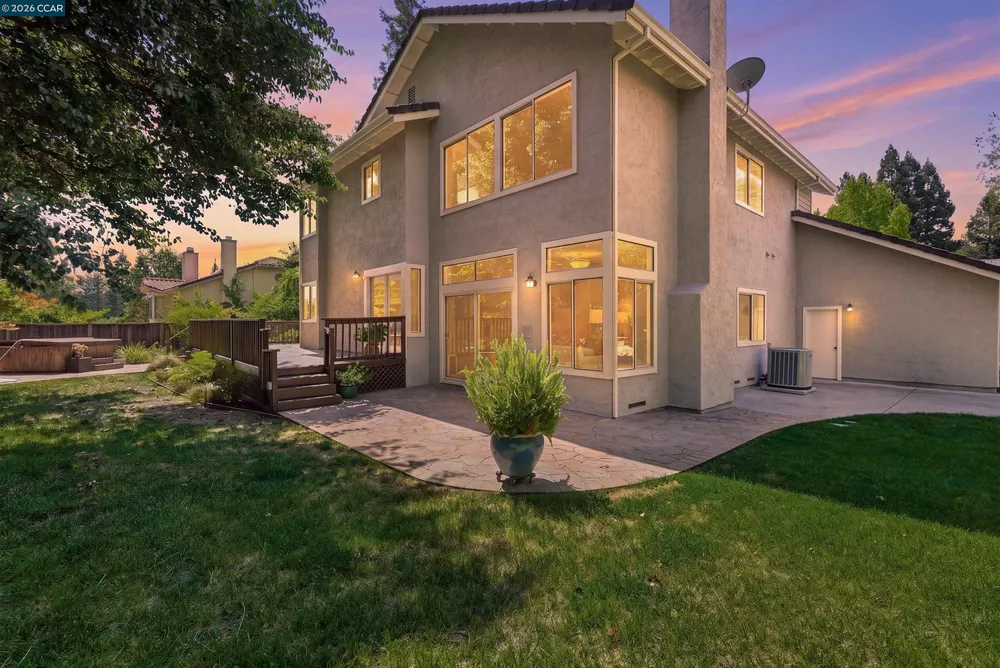 130 Summerfield St, Danville, CA 94506