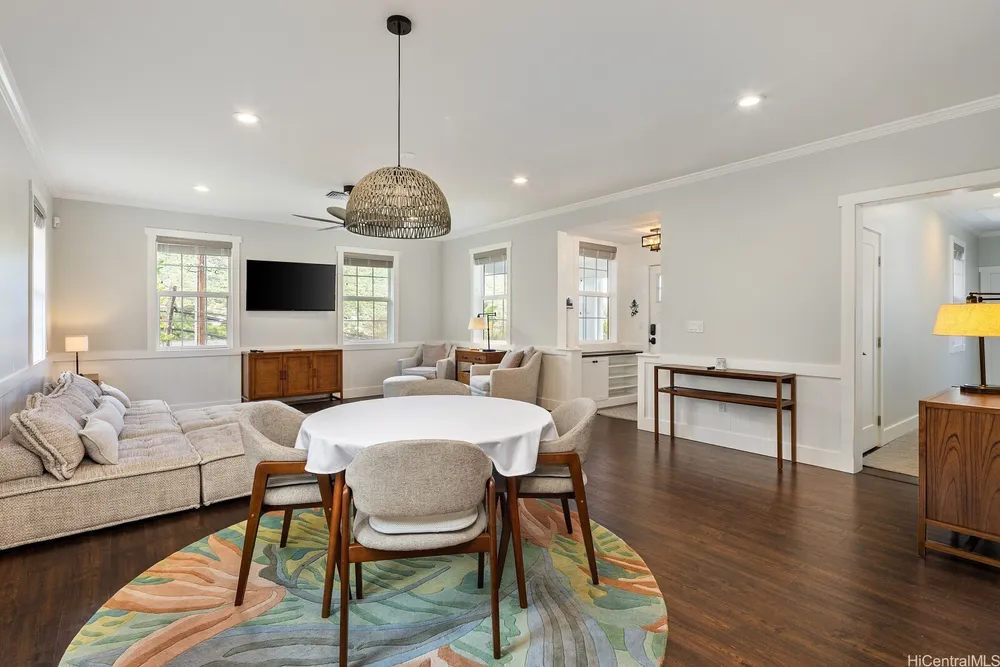 3116 Oahu Ave, Honolulu, HI 96822