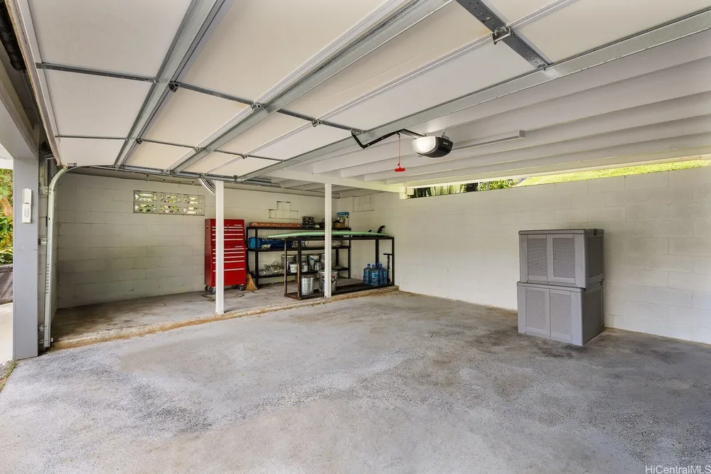 3116 Oahu Ave, Honolulu, HI 96822