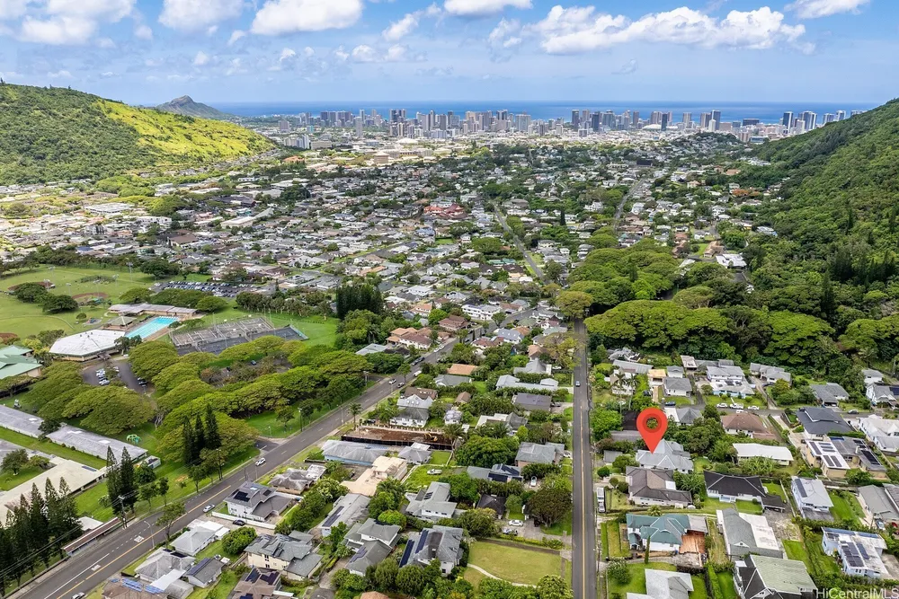 3116 Oahu Ave, Honolulu, HI 96822