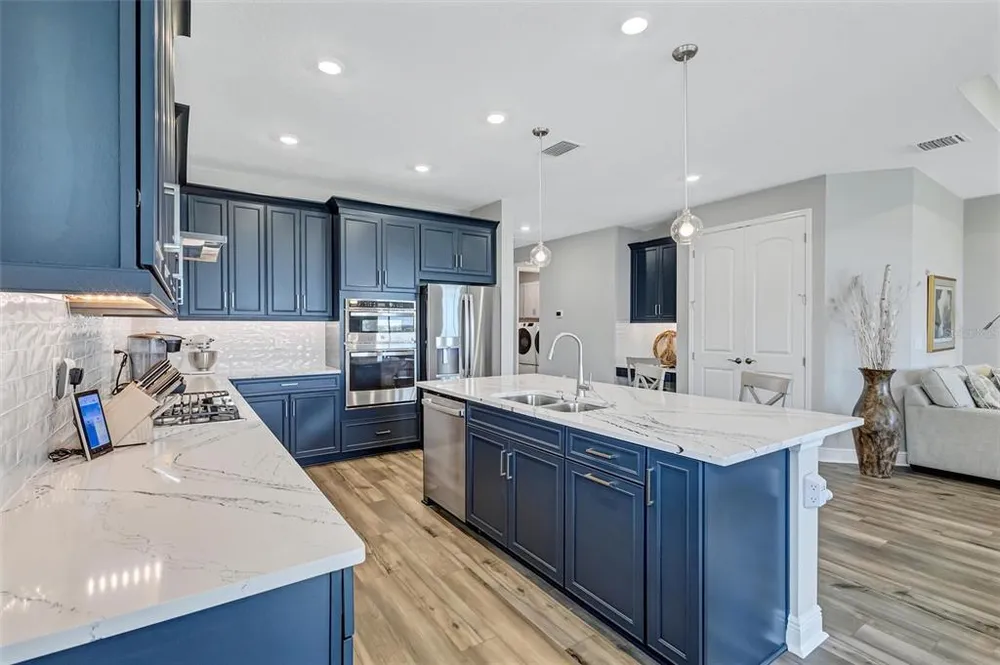 17241 Savory Mist Circle, Bradenton, FL 34211