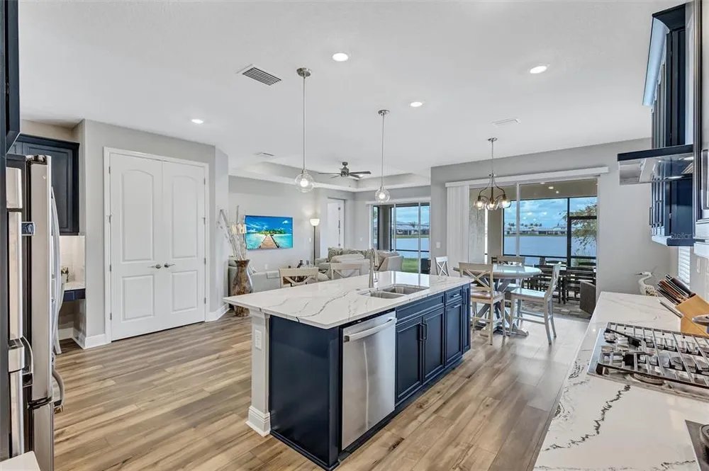 17241 Savory Mist Circle, Bradenton, FL 34211