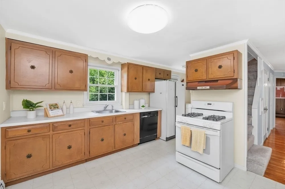 6 Truman Rd, Newton, MA 02459