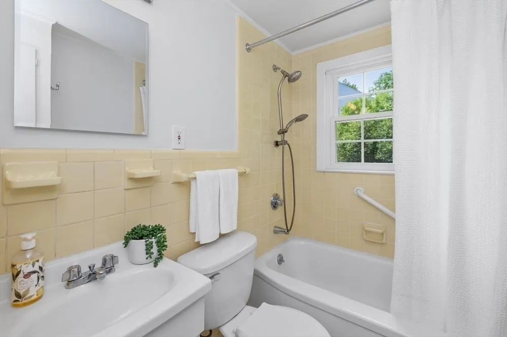 6 Truman Rd, Newton, MA 02459