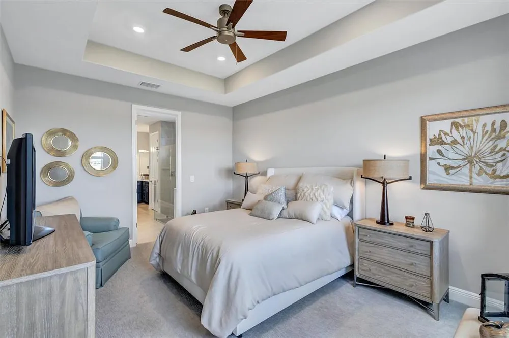 17241 Savory Mist Circle, Bradenton, FL 34211