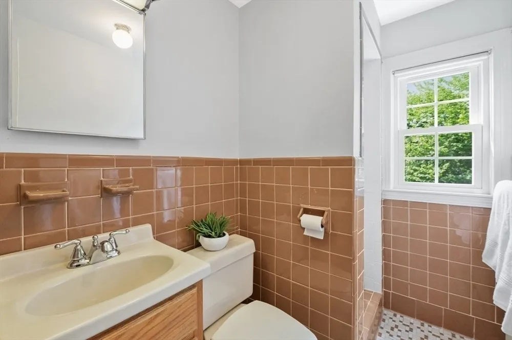 6 Truman Rd, Newton, MA 02459