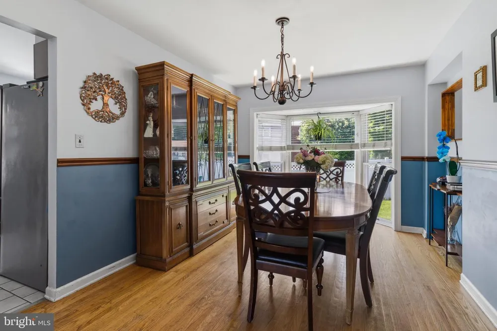 116 Roberts Ave, Glenside, PA 19038