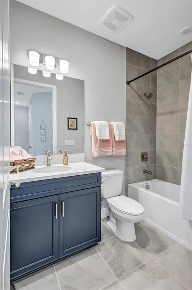 17241 Savory Mist Circle, Bradenton, FL 34211