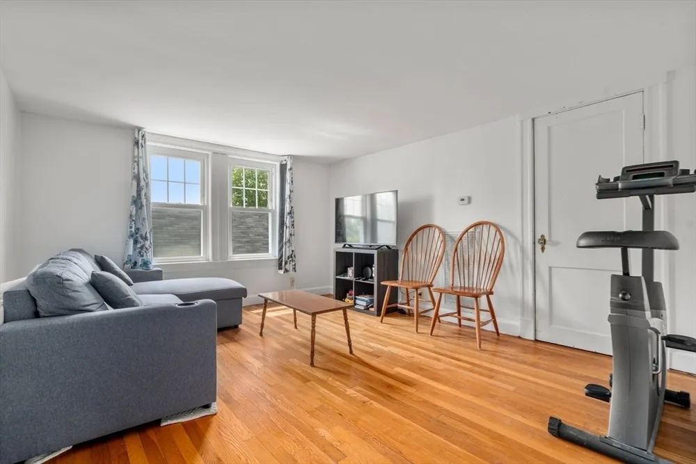 21 Milton St, Somerville, MA 02144