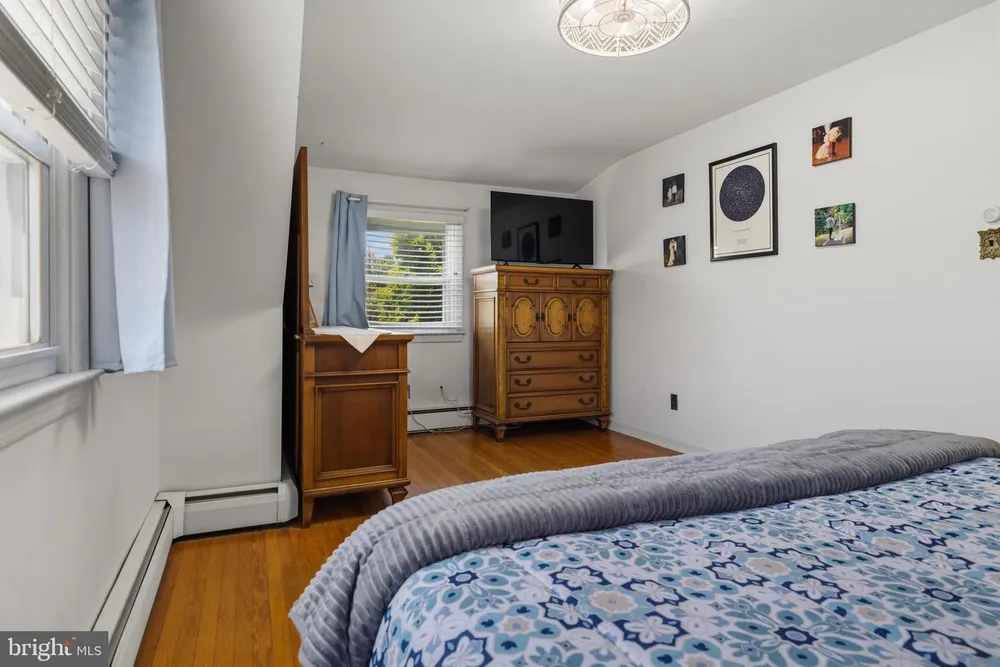 116 Roberts Ave, Glenside, PA 19038
