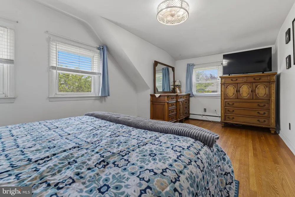 116 Roberts Ave, Glenside, PA 19038