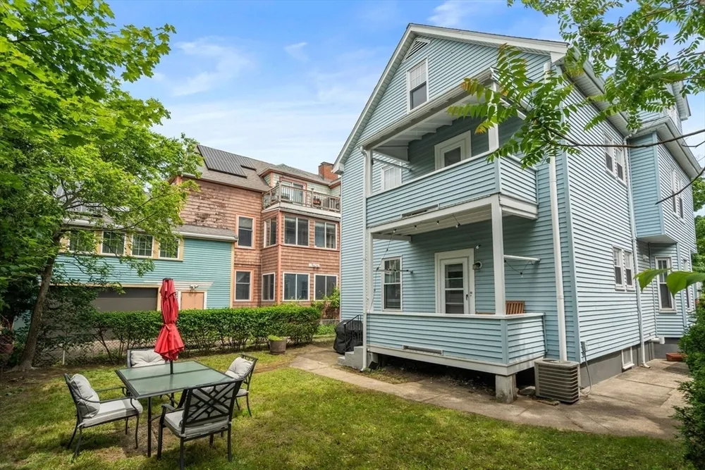 21 Milton St, Somerville, MA 02144
