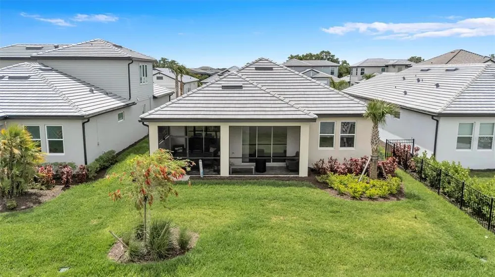 17241 Savory Mist Circle, Bradenton, FL 34211