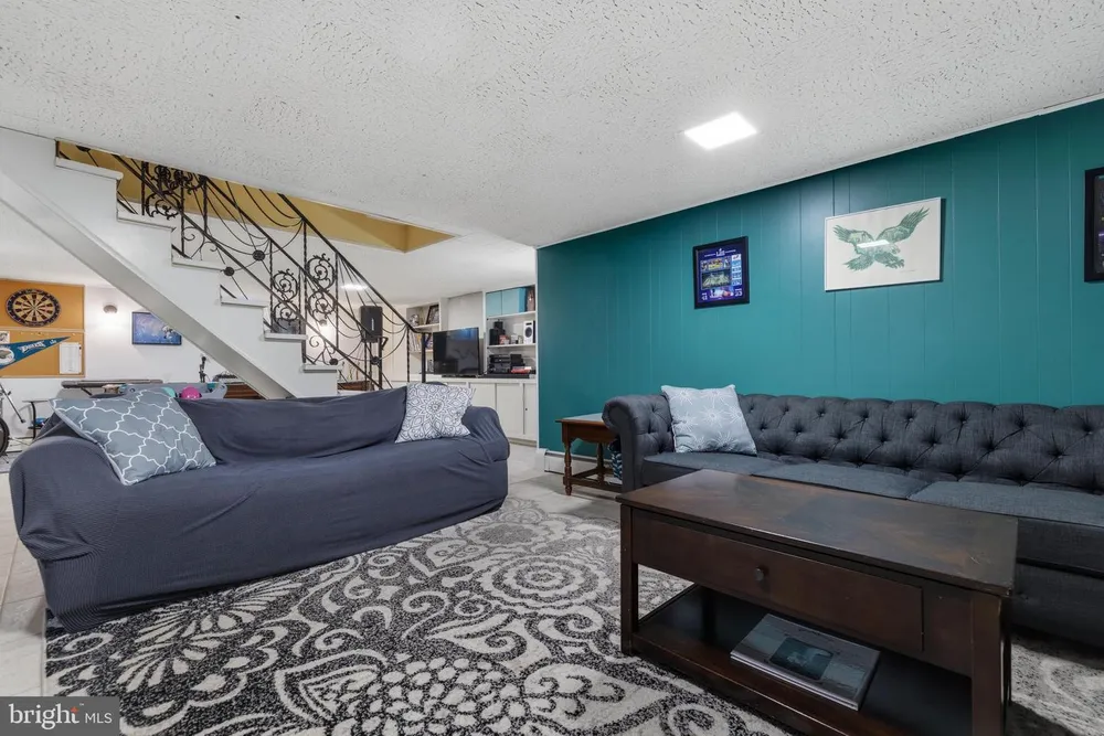 116 Roberts Ave, Glenside, PA 19038