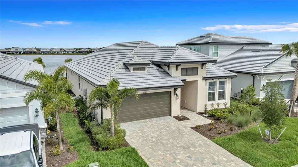17241 Savory Mist Circle, Bradenton, FL 34211