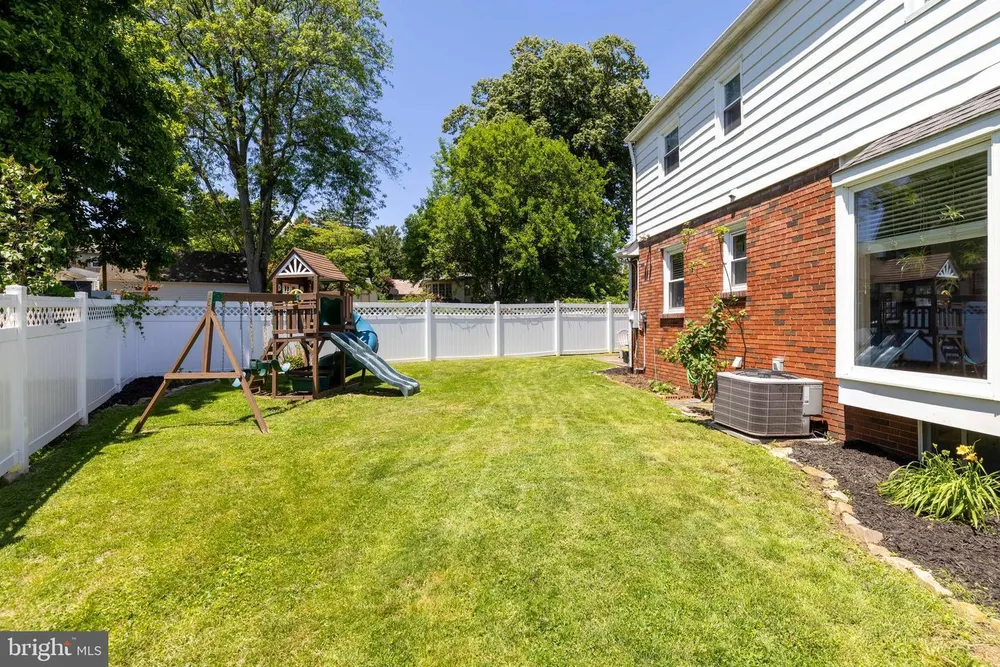 116 Roberts Ave, Glenside, PA 19038