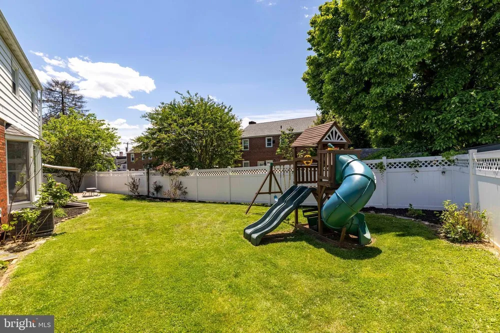 116 Roberts Ave, Glenside, PA 19038