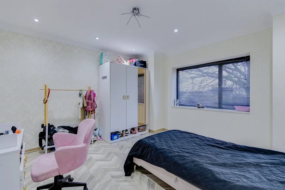 Property photo 28
