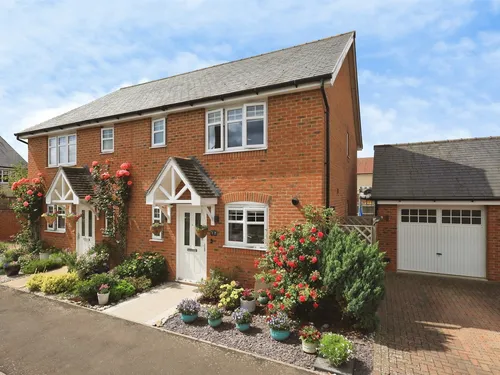 Robin Way, Hellingly, Hailshamphoto