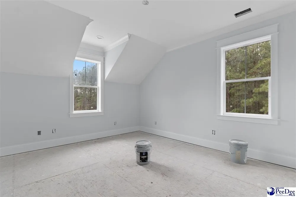 1185 McLaughlin Rd, Effingham, SC 29541-3111