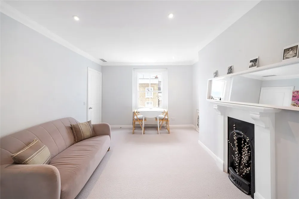 Sussex Street, Pimlico, London, SW1V
