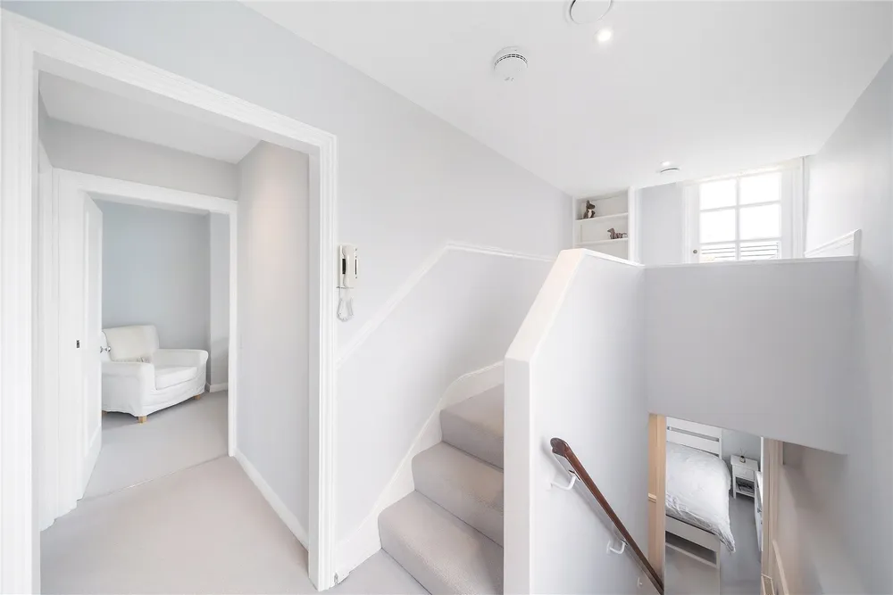 Sussex Street, Pimlico, London, SW1V