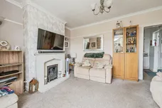 Botham Hall Road, HUDDERSFIELD