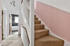 Pelton Avenue, Sutton