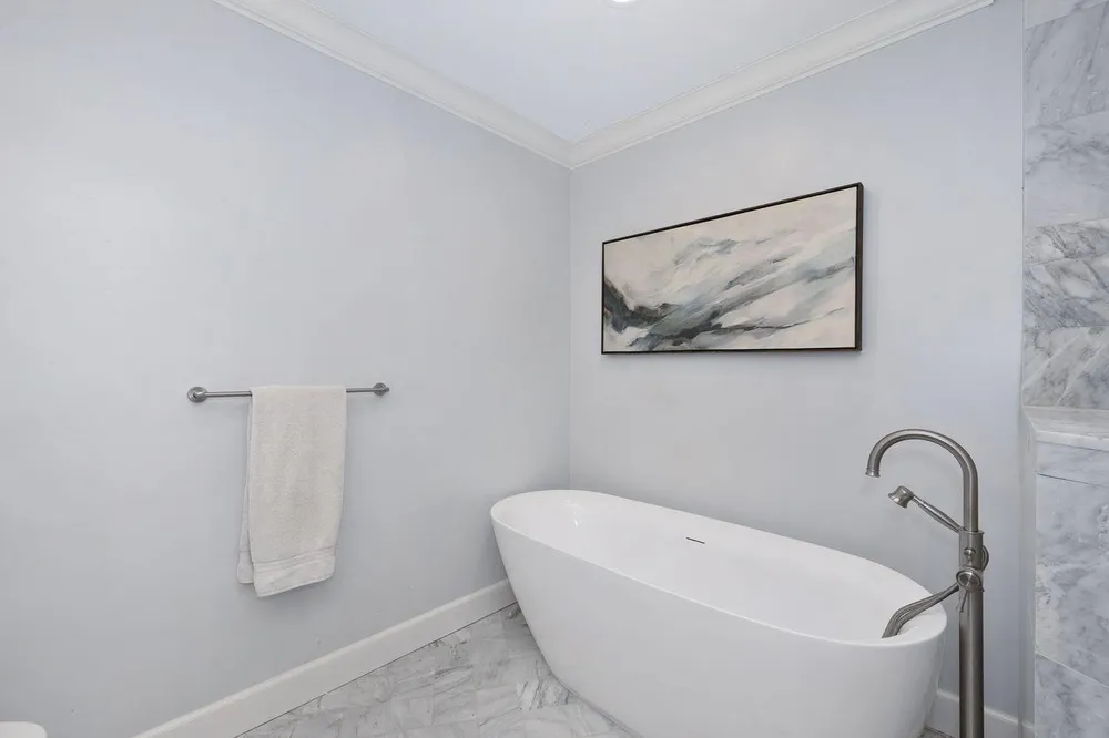 5216 Marione Dr, Carmichael, CA 95608