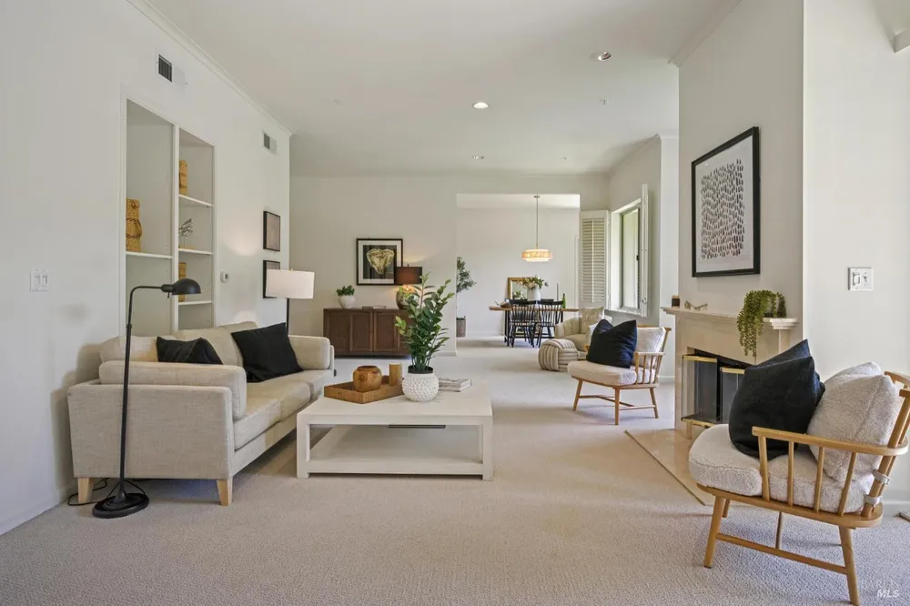 300 Deer Valley Rd, San Rafael, CA 94903