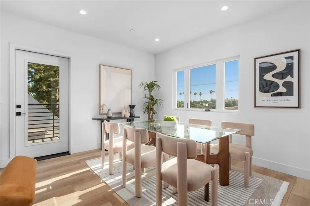 150 S Oak Knoll Ave, Pasadena, CA 91101