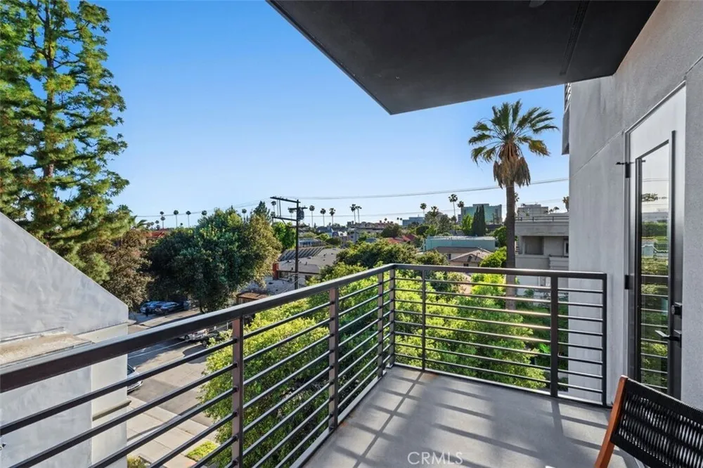 150 S Oak Knoll Ave, Pasadena, CA 91101