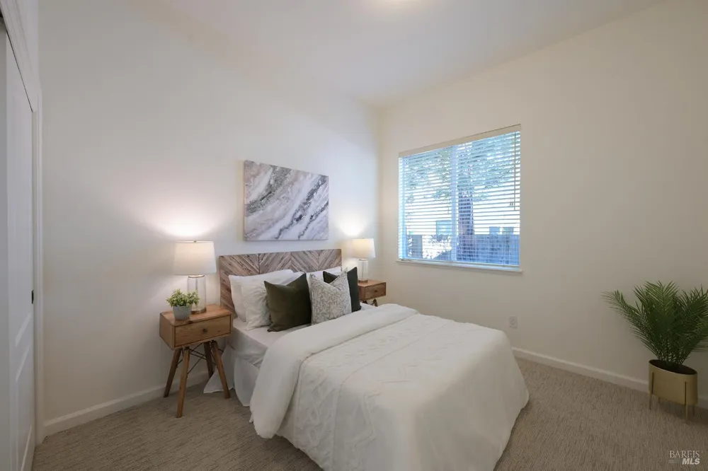 110 Samrose Dr, Novato, CA 94945
