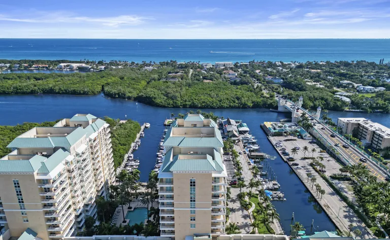 625 Casa Loma Blvd, Boynton Beach, FL 33435
