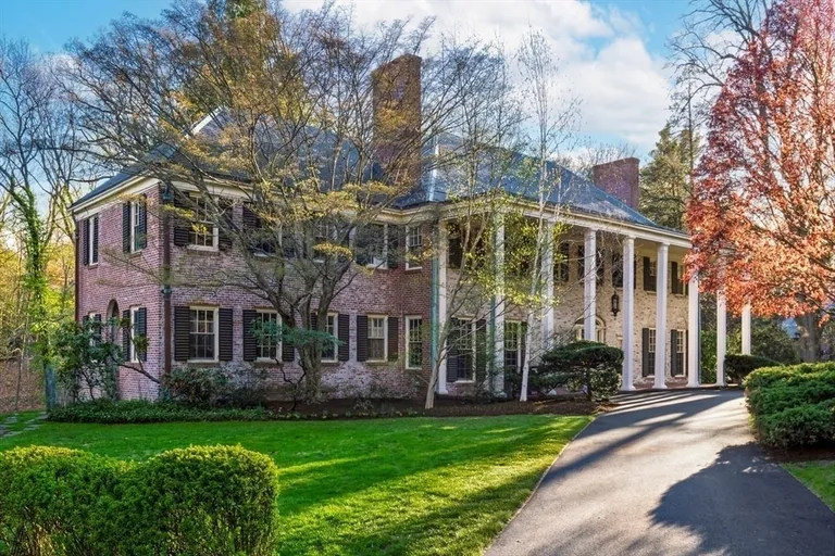 300 Warren St, Brookline, MA 02445