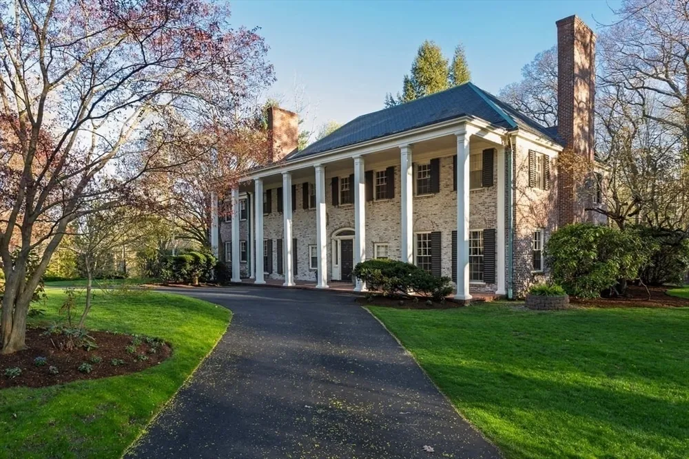 300 Warren St, Brookline, MA 02445