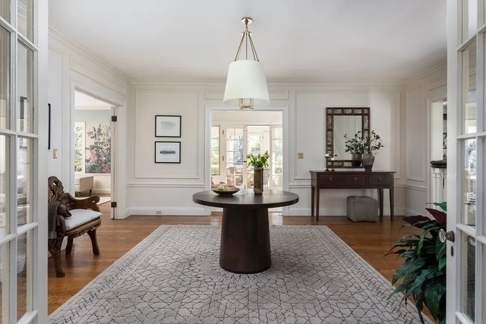 300 Warren St, Brookline, MA 02445