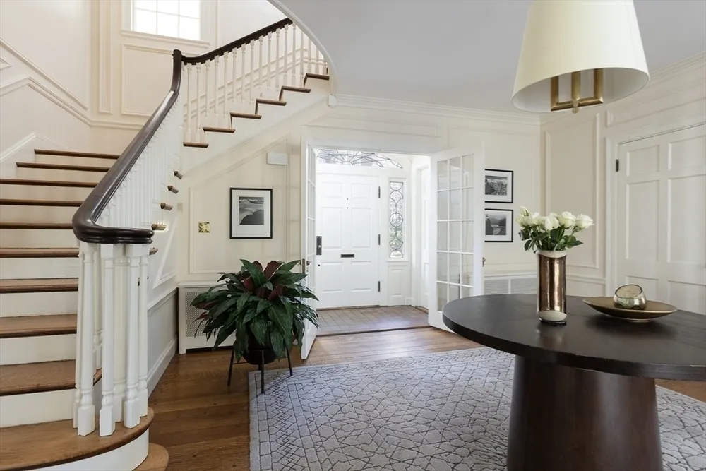 300 Warren St, Brookline, MA 02445