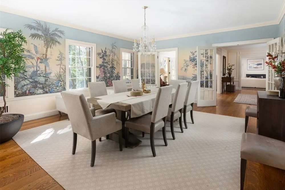 300 Warren St, Brookline, MA 02445