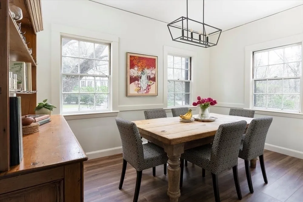 300 Warren St, Brookline, MA 02445